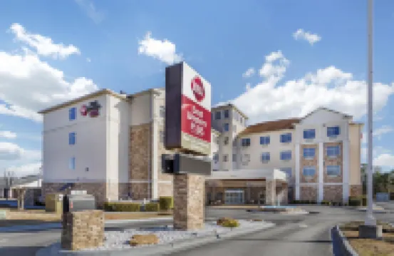 Best Western Plus Rose City Conference Center Inn