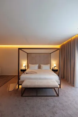 Suites By Le Reve - 4-Star