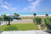 Caroline's Cottage by Pristine Properties Vacation Rentals - Parkering