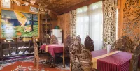 DeLaila Luxury Houseboats by Shahnawaz - Bed and Breakfasts