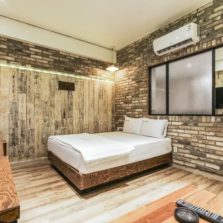 Boutique Hotel May