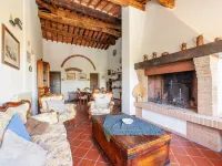 Peccioli Villa Retreat w/ Pool