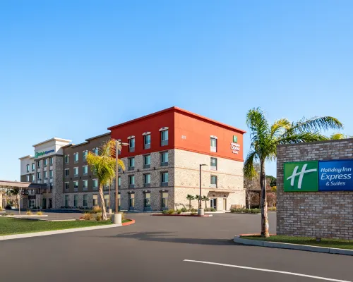 Holiday Inn Express & Suites YUBA CITY - MARYSVILLE by IHG Hotels in Sutter County