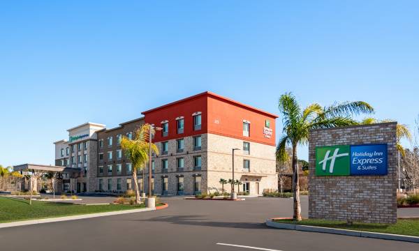 Holiday Inn Express & Suites Yuba City - Marysville by IHG