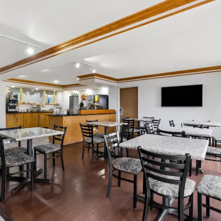 Quality Inn Near Monument Health Rapid City Hospital