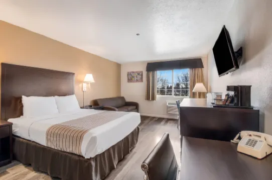 Econo Lodge Corvallis Near University