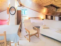 Brunetta - 2-Star