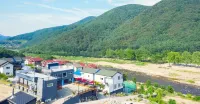 Goesan Cielo Pension - Pools