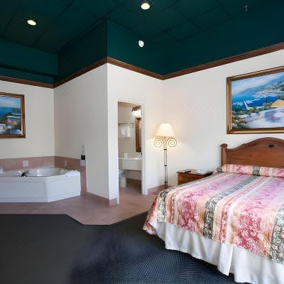 Deluxe King Room Miami Gardens Inn & Suites Promo Code
