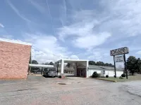 Deluxe Inn Hotels in Mauldin