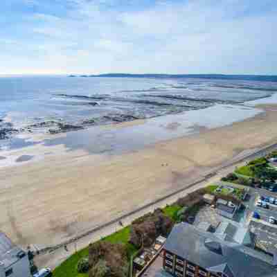 High Floor Meridian Tower - 3 Bedroom - Swansea Fitness & Recreational Facilities