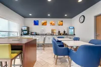 Comfort Inn & Suites Wisconsin Dells - Aamiainen
