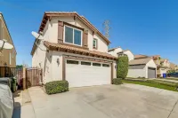 Explore Socal: Family-friendly Home in Fontana! - Wifi