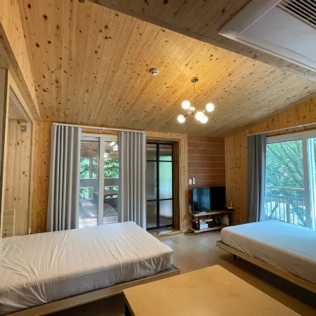 Jecheon Hill Rest Отели рядом с достопримечательностью «Храм Токчуса»