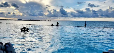 "Luxurious Villa" 2 Bedroom / 2 Bath Hotel di 