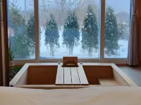 Asan Dogoyeon Dam Pool Villa - 4-Star