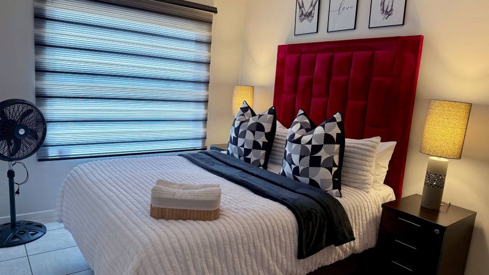 COZY HOME in Greenpark Boksbug by OR Tambo Airport