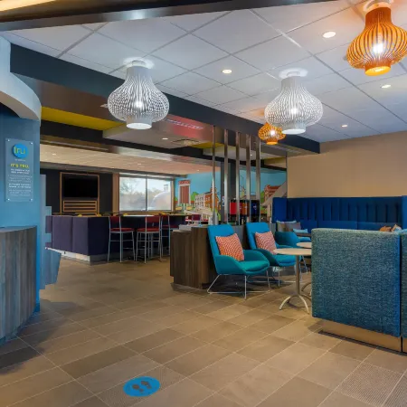 Tru by Hilton Ashland