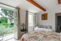Villa in Gassin Near Saint Tropez Beaches - Villas