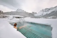 Family Resort Rainer Sexten - piscina