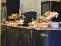 Appart Hotel Spa Perpignan - servizio colazione
