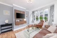 Charming 3-Bedroom Wolverhampton Home with Private Hot Tub