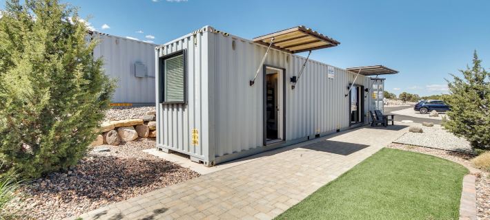 Easy Trail Access! Container Retreat in Cedar City Hotels in Iron County