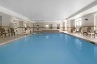 Spark by Hilton California Lexington Park - spa