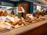 Hôtel Mercure Mont-Saint-Michel - breakfast
