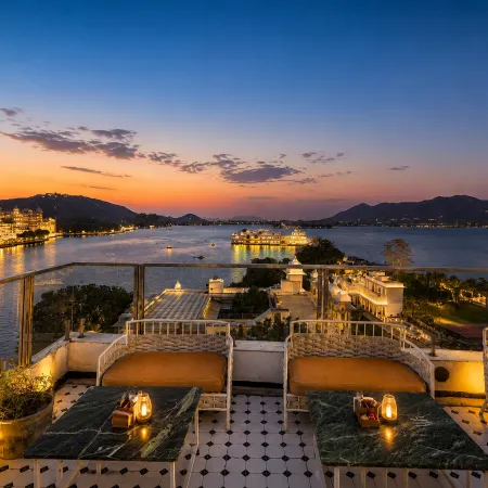 Wonder View Palace - A Lake Pichola Hotel Near Ambrai Ghat, Udaipur
