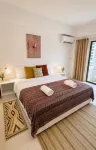 Holiday House Kata & Karon Phuket Hotel