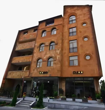 Bass Boutique Hotel