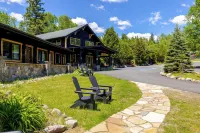 Adirondack Spruce Lodge