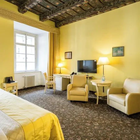 Hotel Metamorphis