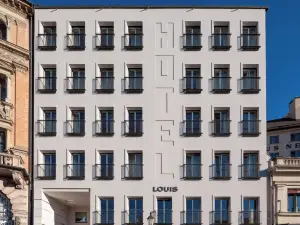 Louis Hotel