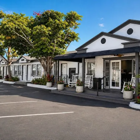 Coronado Inn