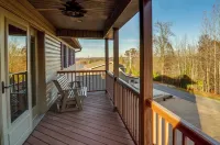 Byrdstown Apartment < 4 Mi to Dale Hollow Lake! - 3-Star