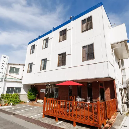 Traveller inn KOFU Отели рядом с достопримечательностью «Святилище Такеда»