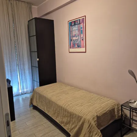 Complete apartment adjacent to historic center