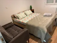 NovaStay Breuillet – Modern Garden Apartment - อพาร์ทเม้นท์