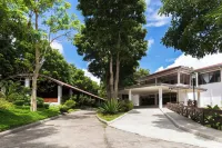 The Glens Tagaytay - 2-Star