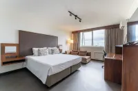 Hotel Deville Prime Maringá - 4-Star