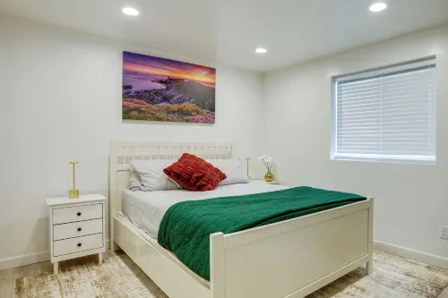 Stay Near Salt Lake, Hill AFB & Snowbasin! - Kitchenette