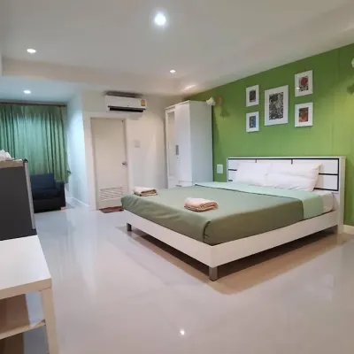 UJ apartment Các khách sạn gần Mũi đất Tan