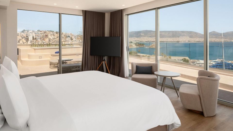 Wyndham Residences Piraeus Marina Zeas