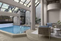 Embassy Suites by Hilton Orlando International Drive ICON Park - Pool