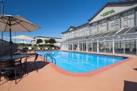 Wyndham Garden Manassas - Pools