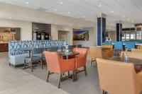 Holiday Inn Express & Suites DRY RIDGE by IHG - Aamiainen