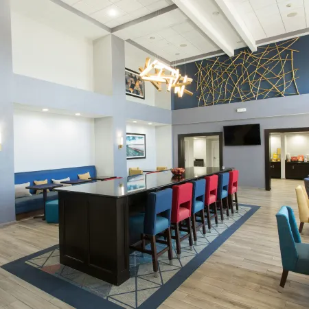 Hampton Inn & Suites Ankeny
