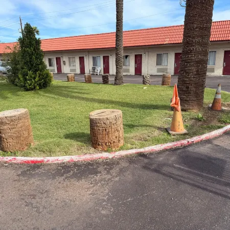 Del Rio Hotel O Near Mesa Downtown